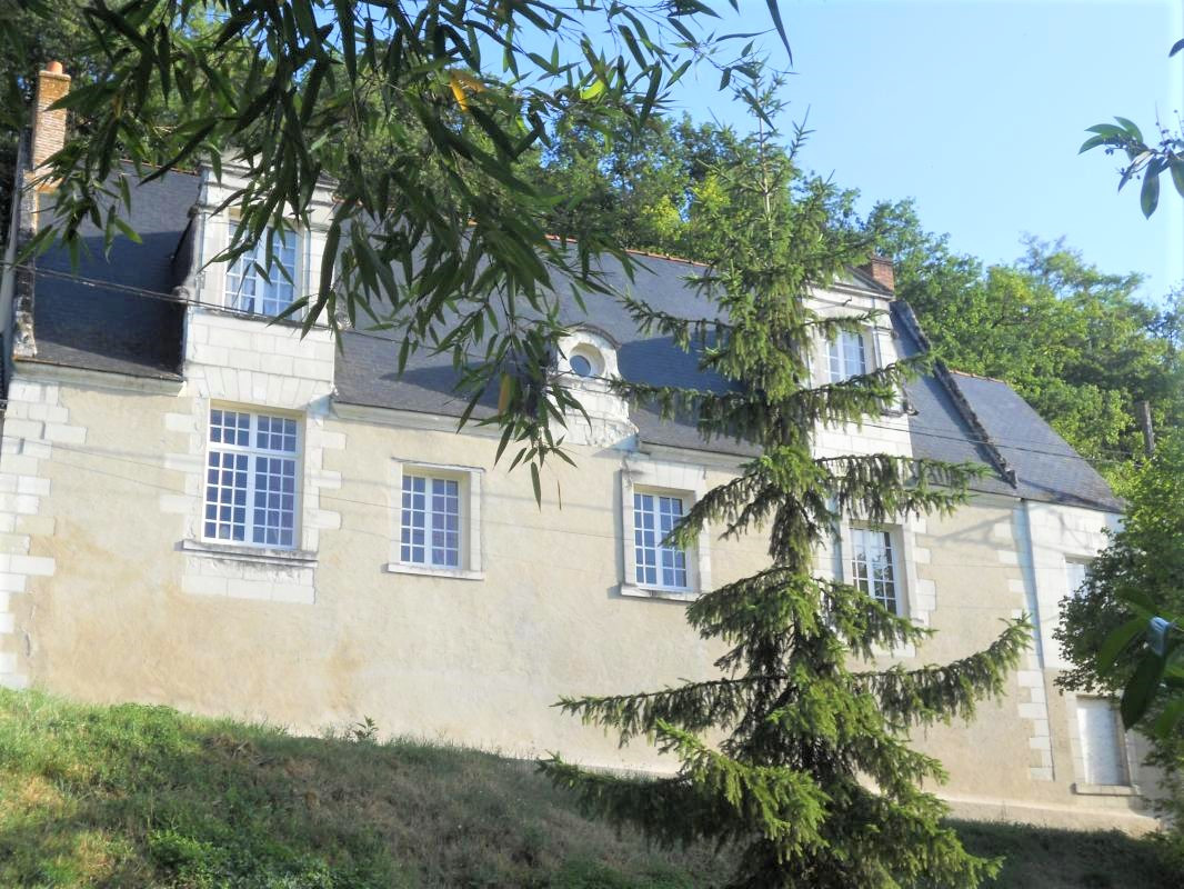 photo 0