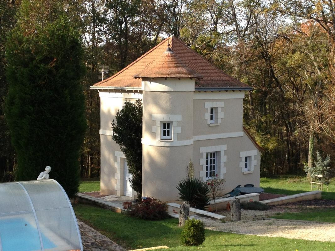 photo 0