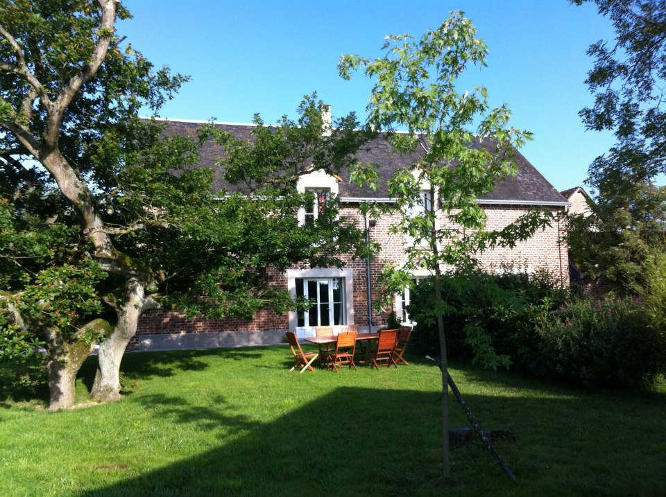 photo 0